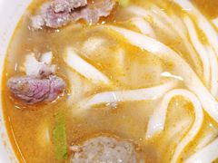 -潮汕·草根牛肉档(上海荟聚城市集市店)