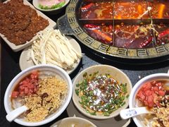 -八一好吃街·高品美食广场