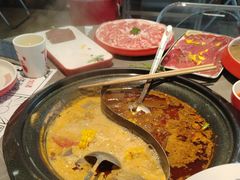 -生活如沸·顺德水牛奶火锅(大学路店)