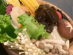 -湊湊火锅·茶憩(打浦桥日月光店)