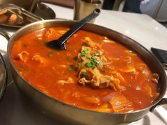 泡菜汤-HOTISLAND海鸡岛·韩国料理(江南西店)