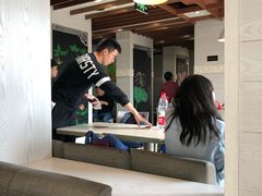 -老娘舅餐厅(黄龙体育中心店)