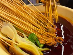 折耳根牛肉-拈签一笑黄牛肉辣卤串串