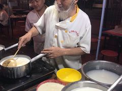 -马杰金城马爷牛奶鸡蛋醪糟·清真(正宁路店)