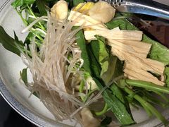 -张亮麻辣烫(政民路店)