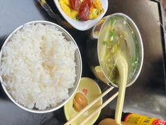 -吴记老字号辣汤饭