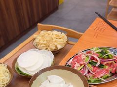 -黔三一夺夺粉酸汤火锅(百信店)