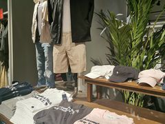 -Abercrombie&Fitch(德基广场店)