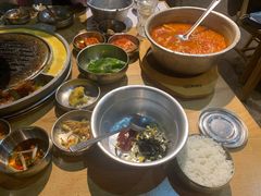 部队锅-姜虎东白丁烤肉(苏州中心店)