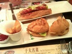 猪扒包-翠华(澳门银河店)