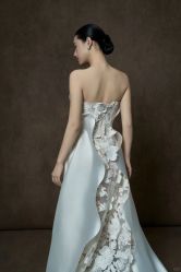 -南京宝娜嫁衣婚纱礼服馆(中央路店)