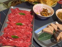 -由衷贵州酸汤牛肉火锅(新桥店)