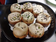 上海生煎包-京城小江南·北京烤鸭·江南土菜·白鱼(中关村店)