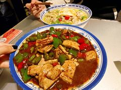 -卢香纪面馆(丽园路店)