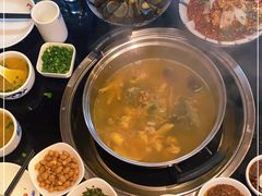 -丫丫汤膳打边炉(宏府408坊店)