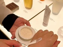 -百盛(万象城店)