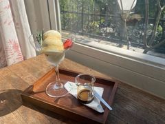 -花苑里咖啡(威远店)