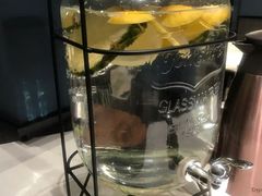 -麦田工坊(月湖店)