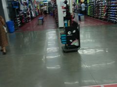 -迪卡侬(顺峰山店)