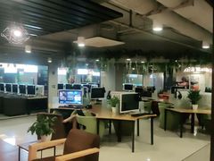 -网鱼网咖(上海静安寺店)