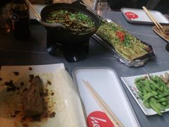 -何师烧烤·香辣蟹·川菜·30年老品牌(太古里旗舰店)