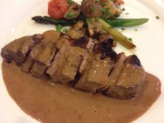 煎牛排配鹅肝-BONAZZA 意大利餐厅