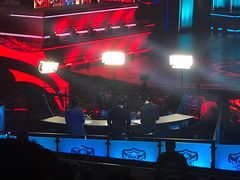 -成都金融城演艺中心