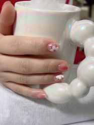 -UN·桃喜日系美睫美甲