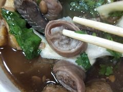 牛杂猪肠粉-岭南第一锅(萝岗万达店)