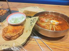 -香约老地方烧烤(九道街店)