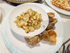 -巧克力渔家.小船海鲜胶东菜(三浴场店)