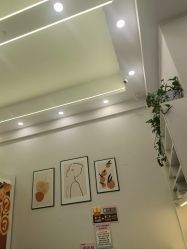 -V8潮牌·接发烫染连锁