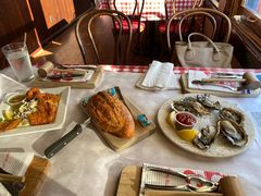 -The Crab Pot Seattle