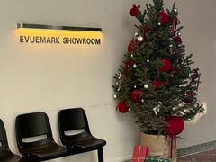 -洪小鹏生活美学馆(领SHOW天地店)