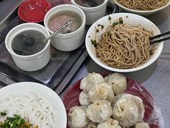 -高师傅特色米粉汤包(建设路店)