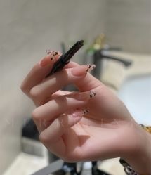 -魔丽卡·中国式美甲美睫