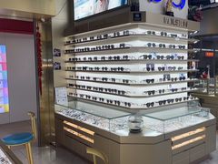 -宝岛眼镜·蔡司(赤峰路地铁站店)