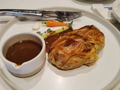 惠灵顿猴头菇-若蘭慈·无国界素食料理(欢乐海岸店)