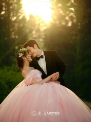 -第一夫人婚纱摄影(南京店)