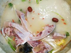 蒸汽石锅鱼-抚仙湖野生菌石锅鱼(腾冲总店)