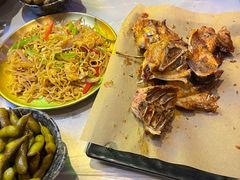 -夜火烤摊·东北烧烤酒场·老杨小黄鱼