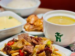-老乡鸡(上海白玉兰广场店)