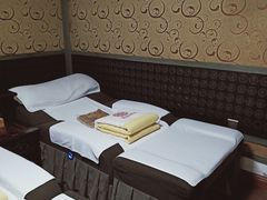 -家富足道·SPA·影院式(解放碑碑中心店)