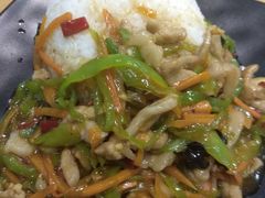 鱼香老味肉丝盖饭-吃户(玫瑰湾花园店)