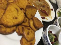 炸窝头-玫瑰红烤羊排(北新桥三条店)