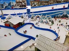 -长沙湘江冰雪世界