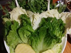 -野山舂·贵州现舂酸汤火锅(鸿通城店)