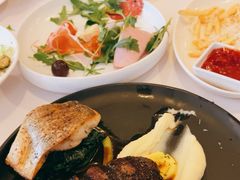 -WOLFGANG PUCK KITCHEN & BAR(迪士尼小镇店)
