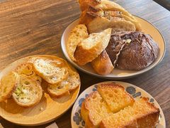 -山下面包坊(湖滨店)
