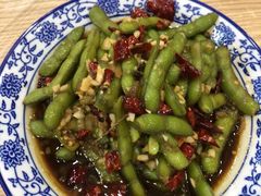 -江城燕子大排档(江汉路步行街店)